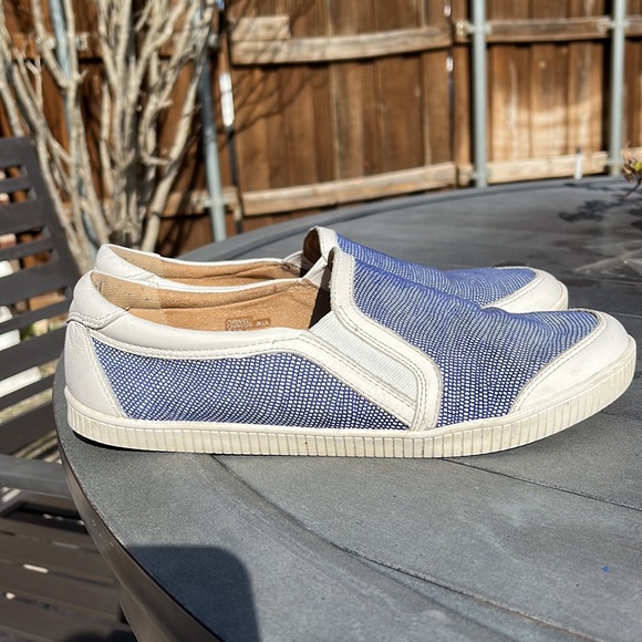 earth 8.5 leather slip on sneaker - Picture 4 of 12